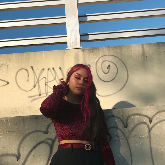 Meet your Posher, Jasmin - Picture 1 of 3